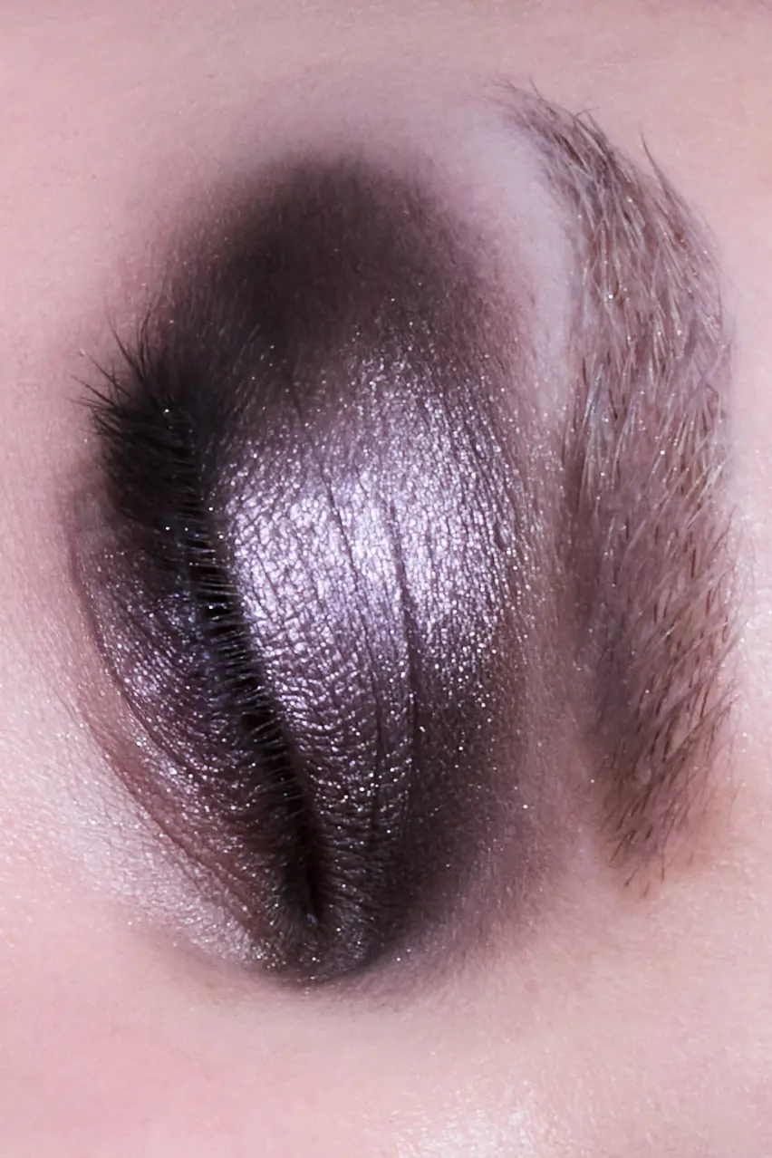 Trust The Cold Eyeshadow Palette
